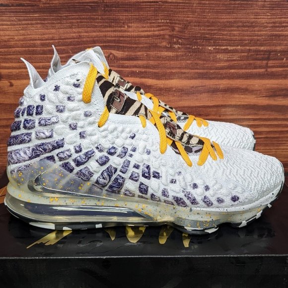 lebron playoff sneakers